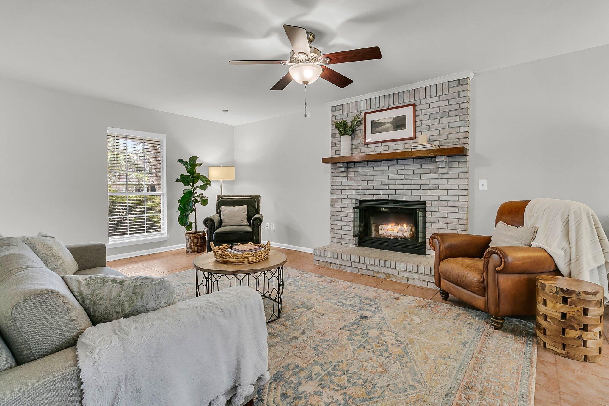 1433 Oak Landing Road Mount Pleasant, SC 29464 - Photo 9 of 42 CREM - 1433 Oaklanding Rd-27