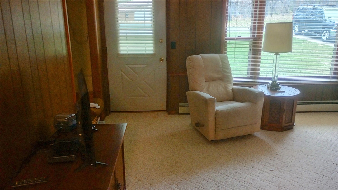 27 North Campbell Road Fountain, MI 49410 - Photo 8 of 34