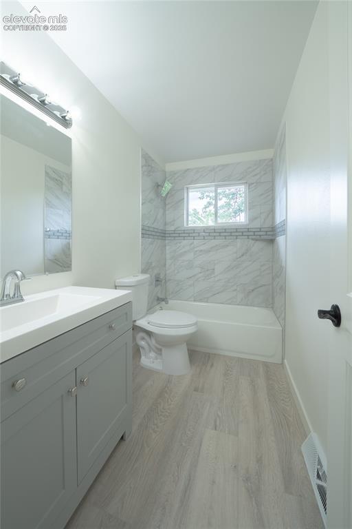518 Yellowstone Road Colorado Springs, CO 80910 - Photo 8 of 18