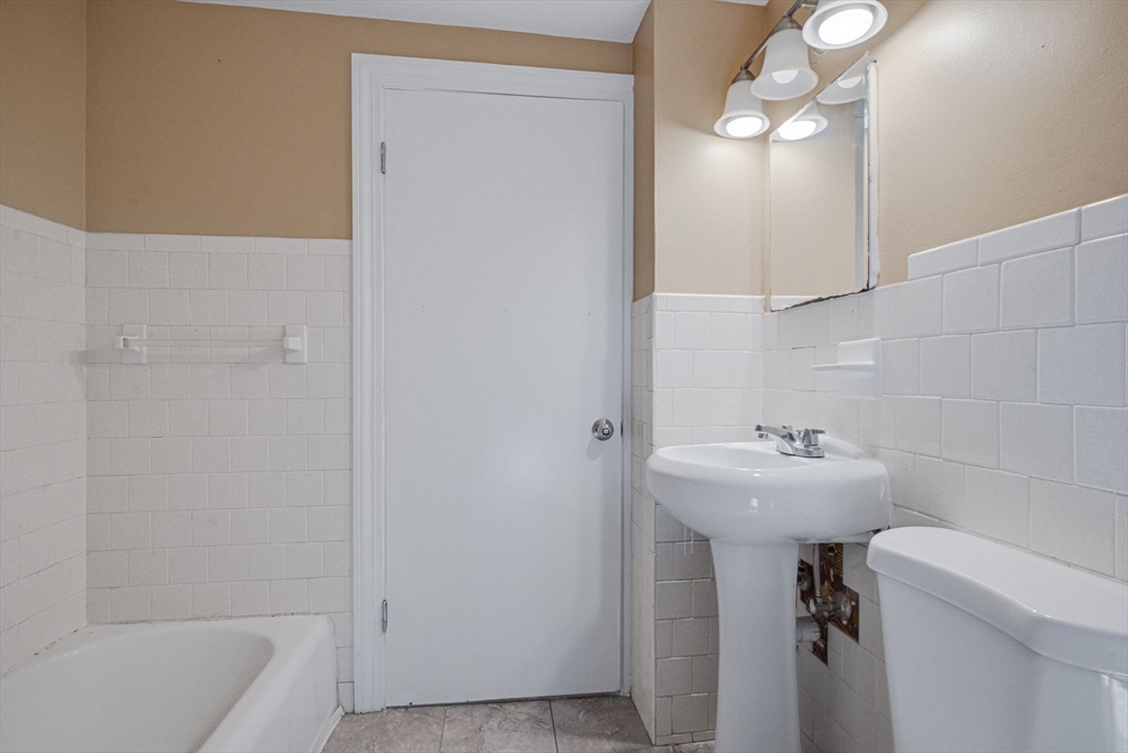 70 Riverside Avenue Attleboro, MA 02703 - Photo 24 of 42