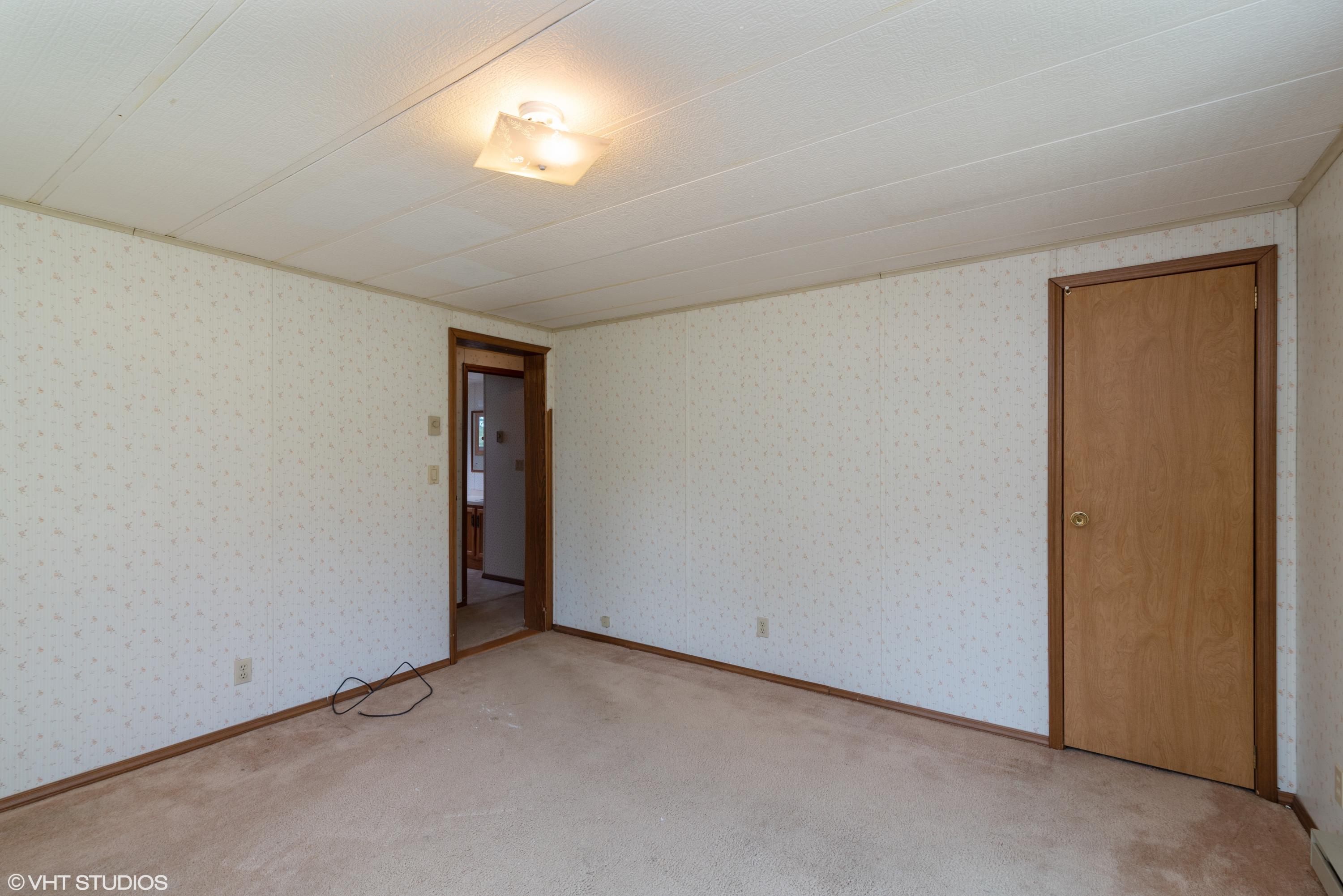337 Birch Point Road Wiscasset, ME 04578 - Photo 15 of 23 15_337BIRCHPTRD_2015_HiRes