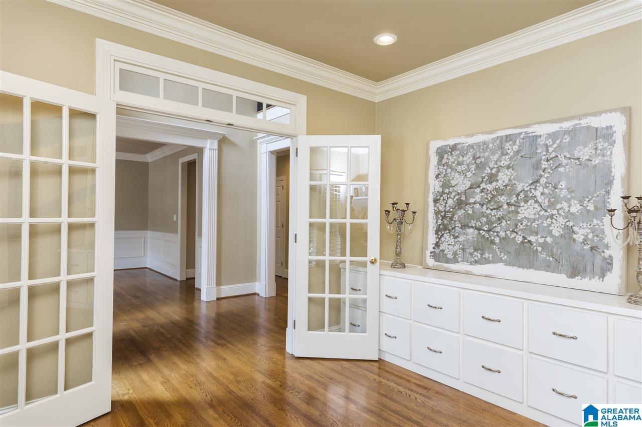 8215 Castlehill Road Birmingham, AL 35242 - Photo 7 of 46