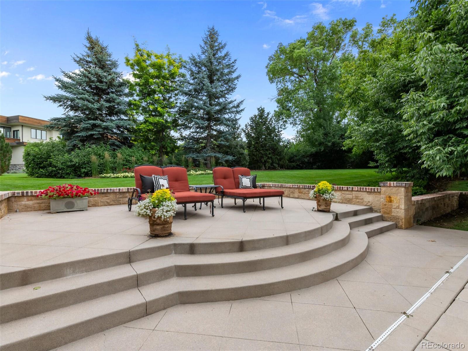 4 Haystack Row Cherry Hills Village, CO 80113 - Photo 8 of 31