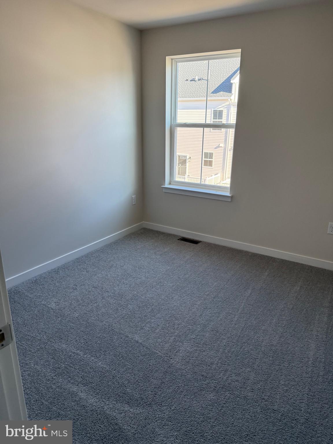 9 Barbine Way Bridgeport, PA 19405 - Photo 8 of 12 an empty room with a window
