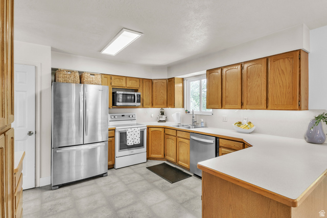1055 North 1000 West Provo, UT 84604 - Photo 12 of 48