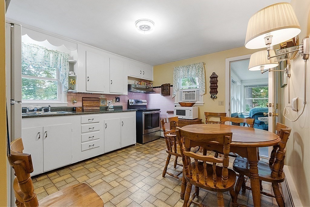 32 Redstone Hill Road Sterling, MA 01564 - Photo 13 of 39 Gallery Image 13