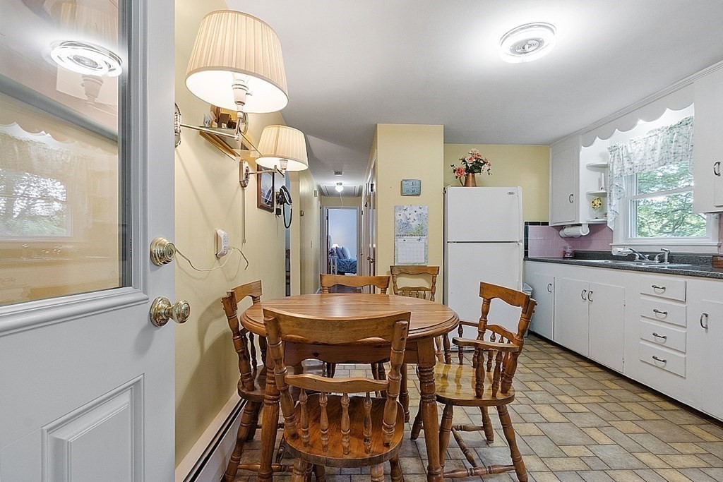 32 Redstone Hill Road Sterling, MA 01564 - Photo 17 of 39 Gallery Image 17