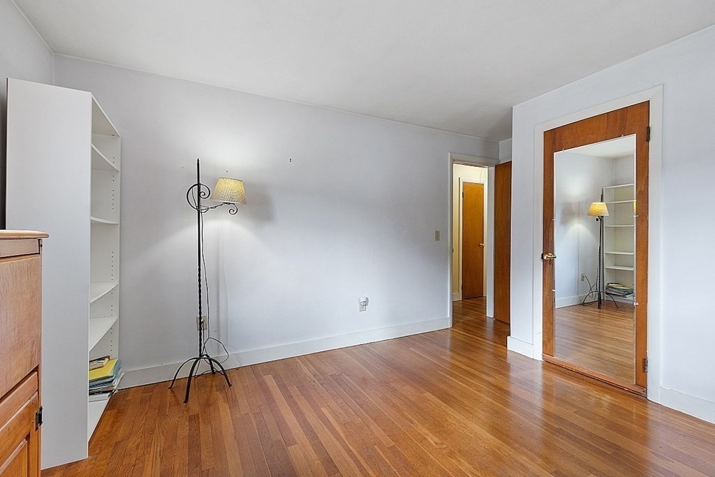 32 Redstone Hill Road Sterling, MA 01564 - Photo 26 of 39 Gallery Image 26