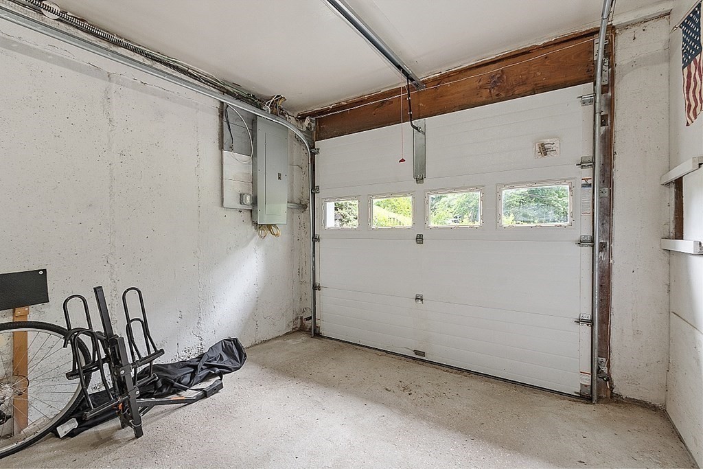 32 Redstone Hill Road Sterling, MA 01564 - Photo 29 of 39 Gallery Image 29