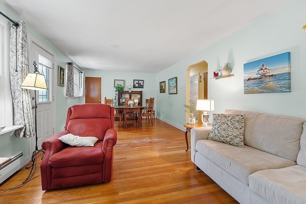 32 Redstone Hill Road Sterling, MA 01564 - Photo 10 of 39 Gallery Image 10