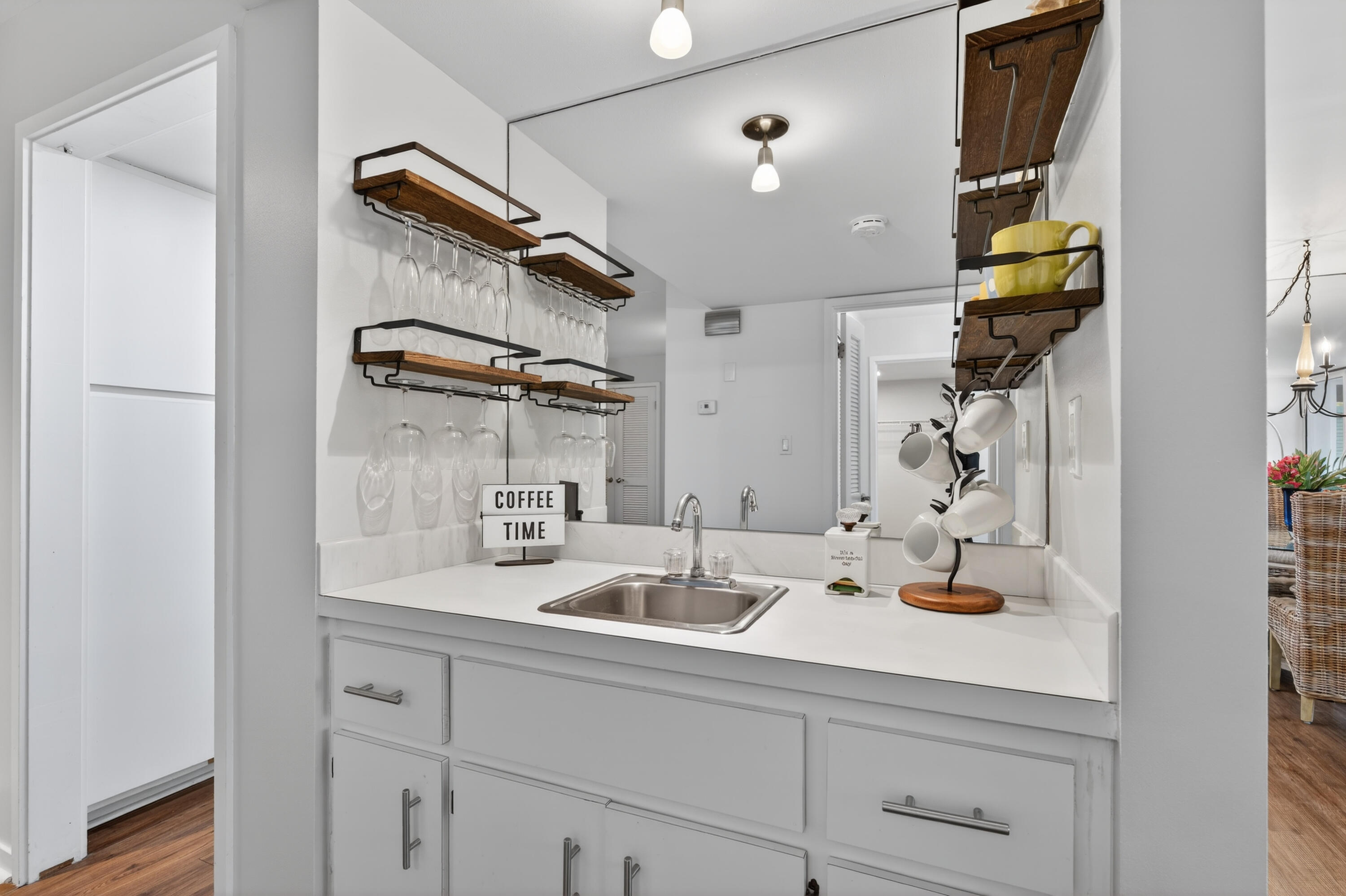 669 Northeast Plantation Road, Unit 308 Jensen Beach, FL 34957 - Photo 11 of 39 coffee bar