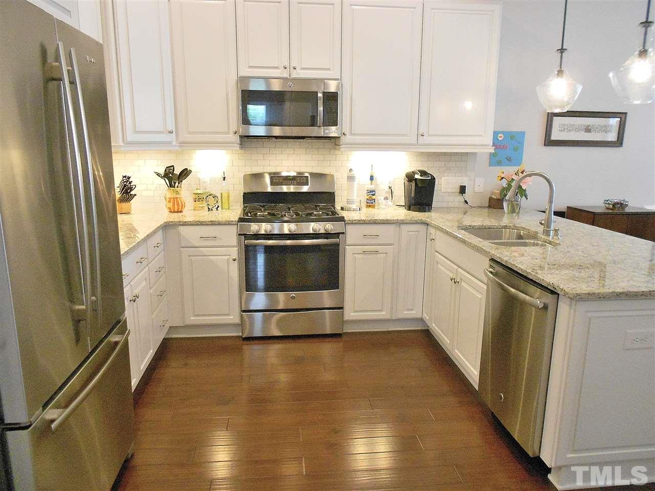 776 Fallon Grove Way Raleigh, NC 27608 - Photo 4 of 22