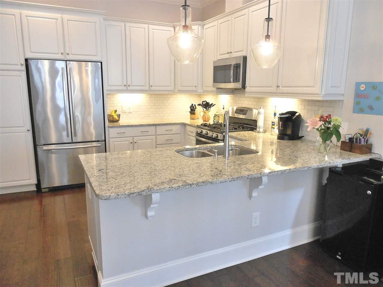 776 Fallon Grove Way Raleigh, NC 27608 - Photo 5 of 22