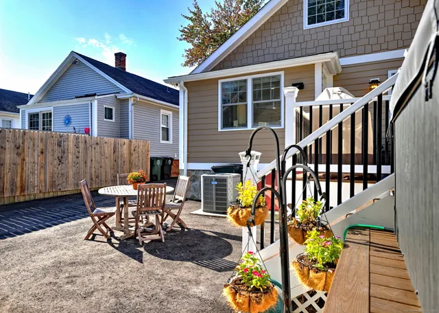 $795,000 | 32 Wall Street, Milford, CT 06460