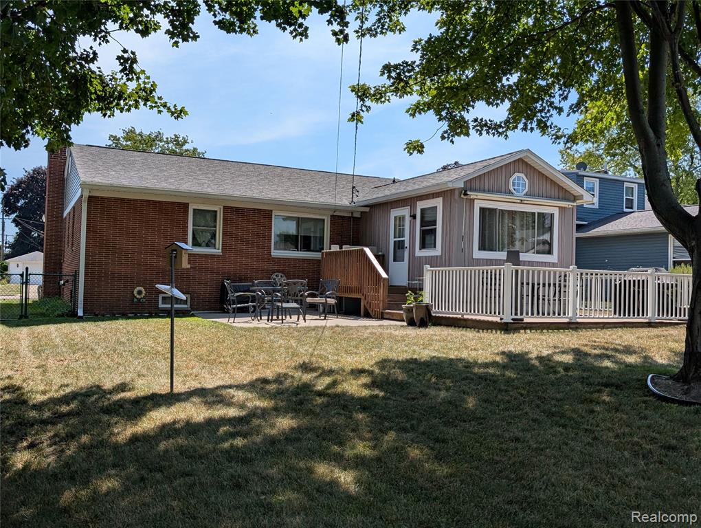 411 Cleveland Street Bad Axe, MI 48413 - Photo 8 of 56