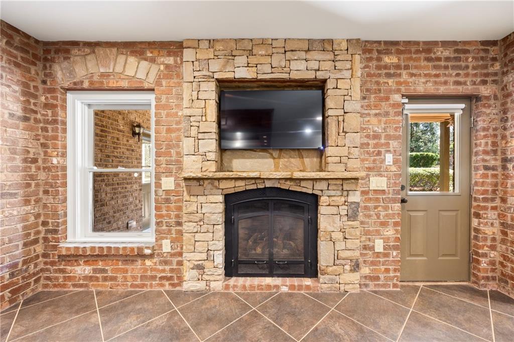 2551 Raintree Drive Northeast Atlanta, GA 30345 - Photo 48 of 71