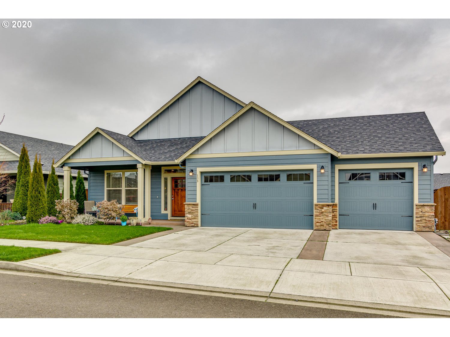 138 North 39th Court Ridgefield, WA 98642 - Photo 2 of 32