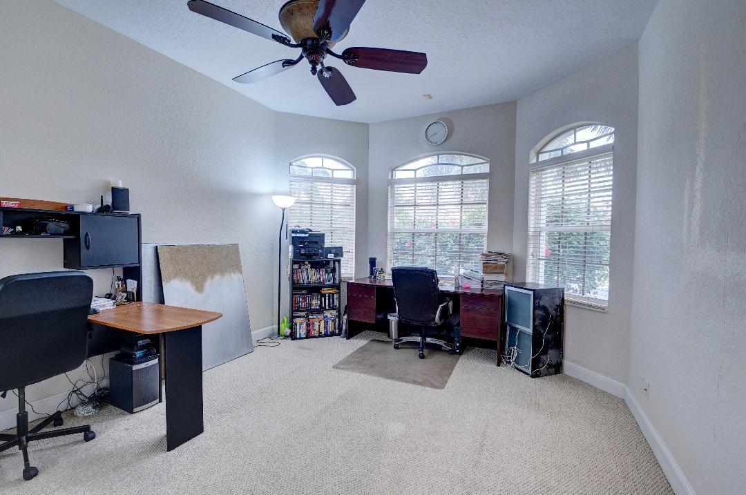4077 Briarcliff Circle Boca Raton, FL 33496 - Photo 17 of 20 Bedroom 3