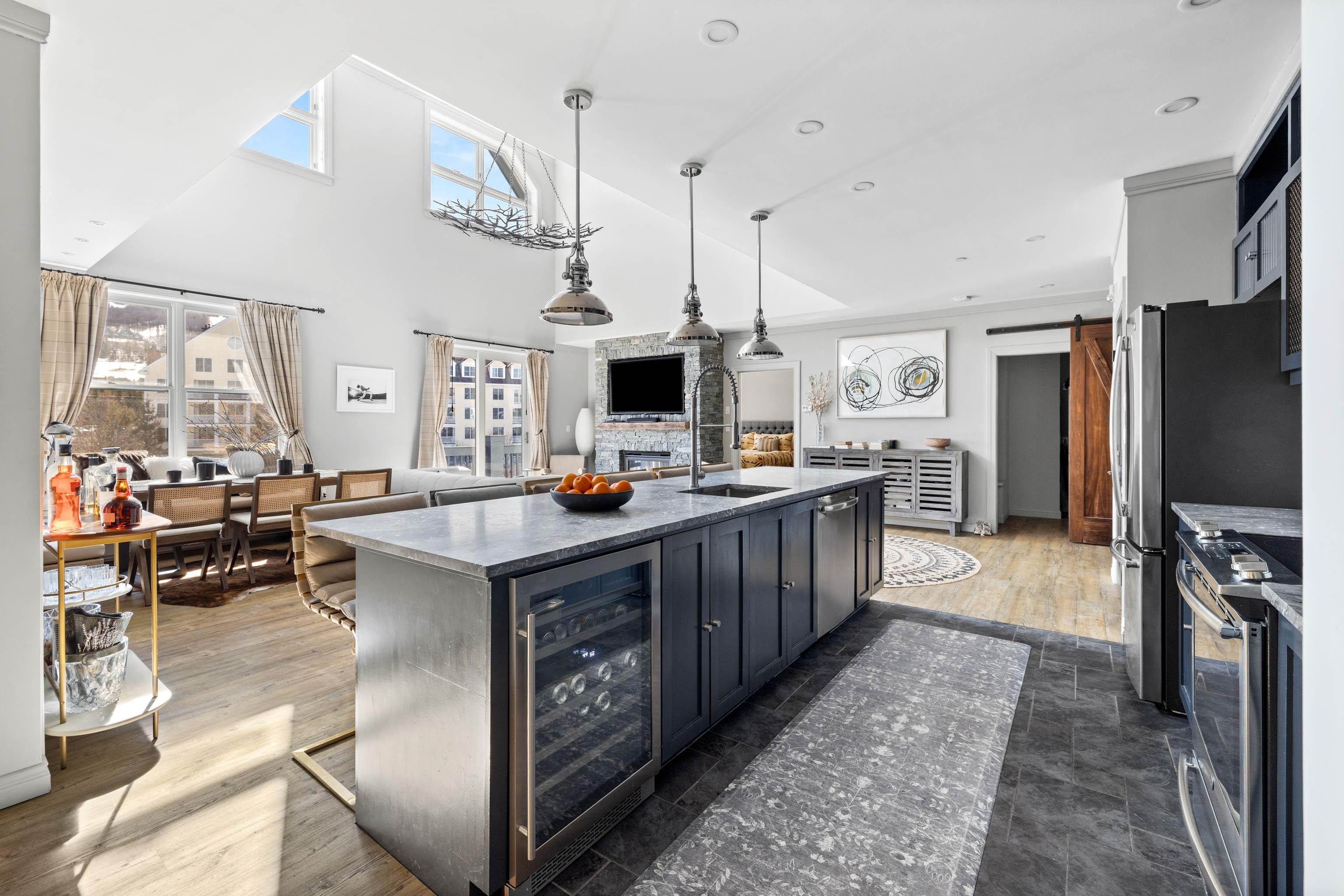 43 Middle Ridge Road, Unit 416 South Londonderry, VT 05155 - Photo 13 of 41