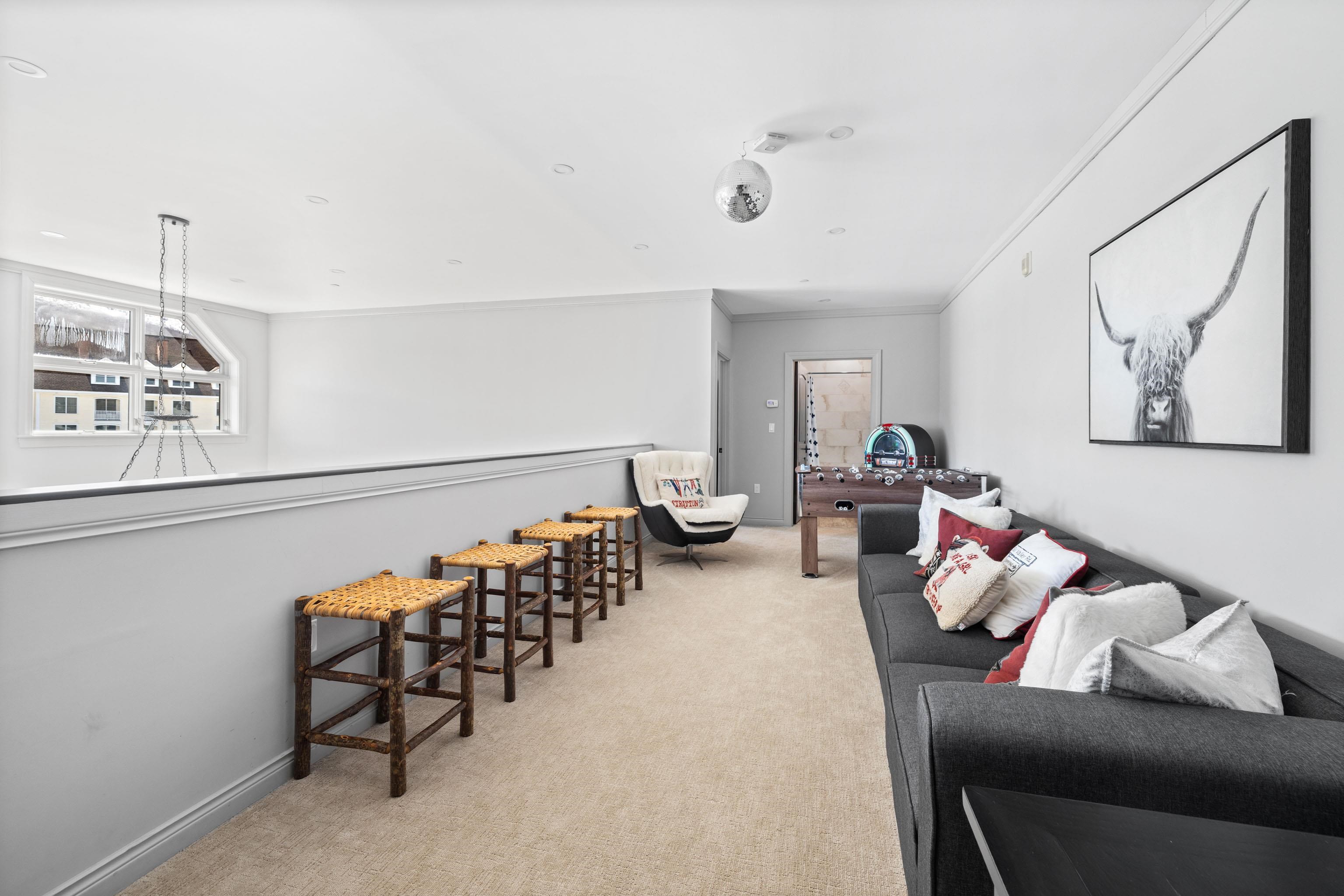 43 Middle Ridge Road, Unit 416 South Londonderry, VT 05155 - Photo 23 of 41