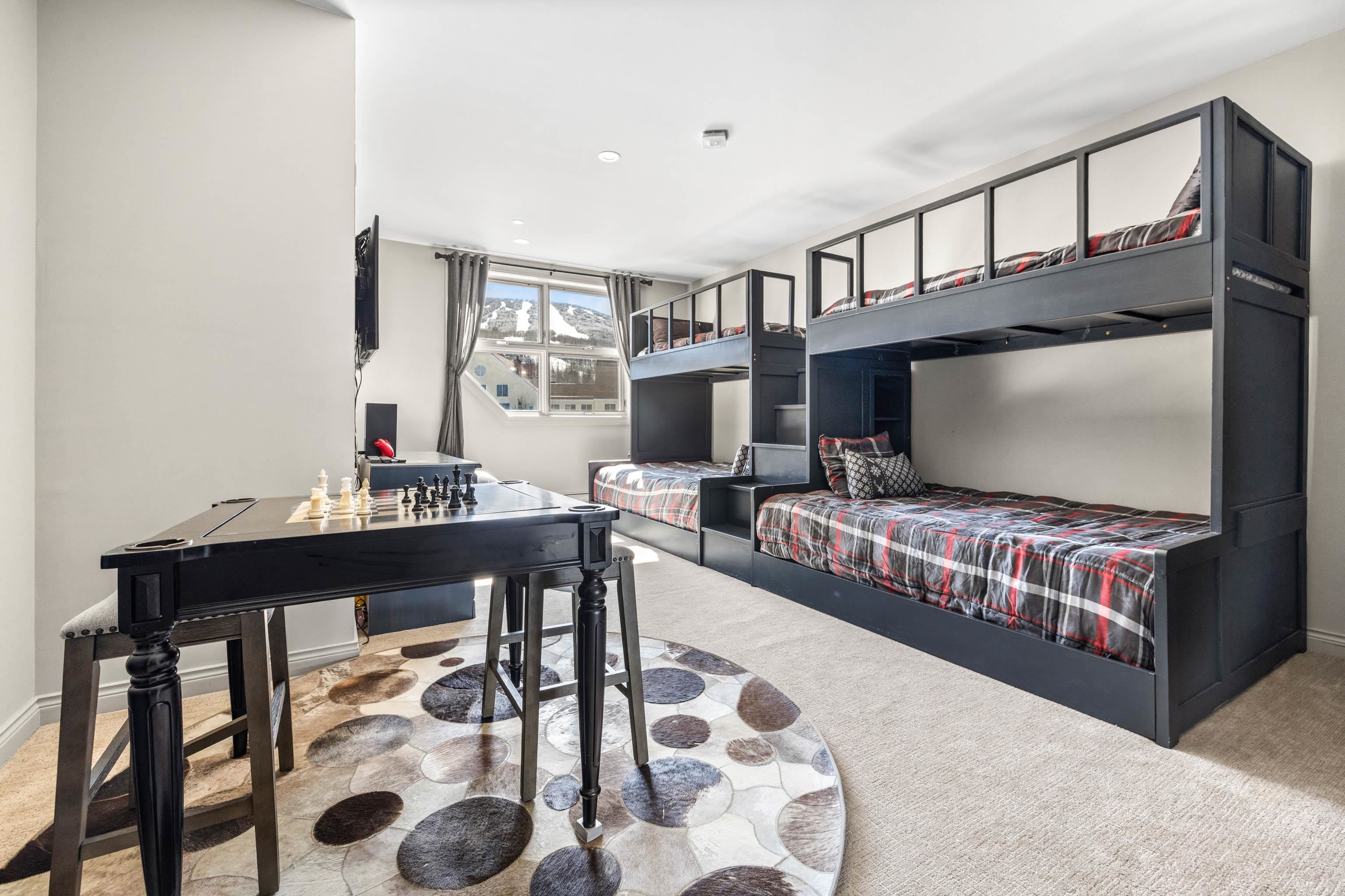 43 Middle Ridge Road, Unit 416 South Londonderry, VT 05155 - Photo 30 of 41