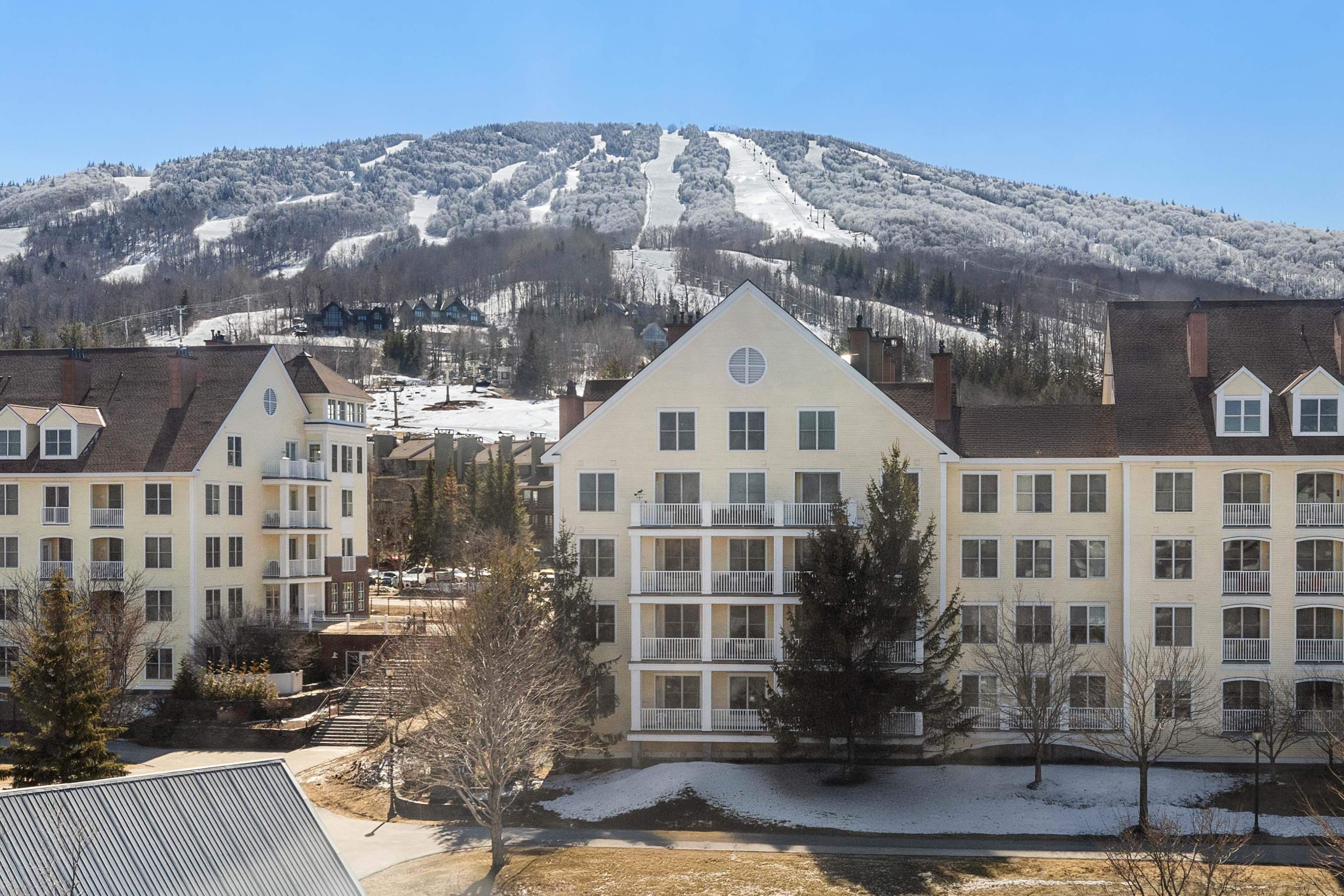 43 Middle Ridge Road, Unit 416 South Londonderry, VT 05155 - Photo 8 of 41