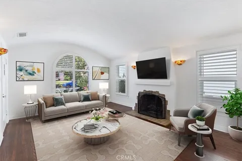 $3,500 | 5466 Templeton Street, Los Angeles, CA 90032