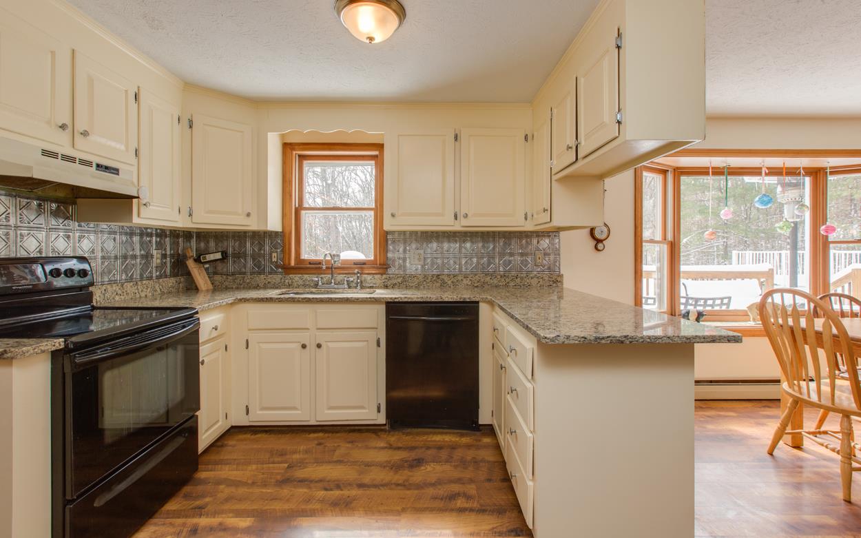 3 Deer Run Road Windham, NH 03087 - Photo 3 of 34