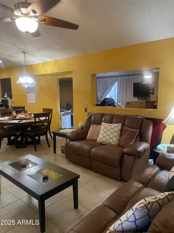 a en suite bathroom with a sink and a mirror