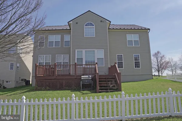 $565,000 | 218 Braddock Street, Charles Town, WV 25414