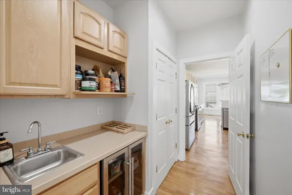 $565,000 | 218 Braddock Street, Charles Town, WV 25414