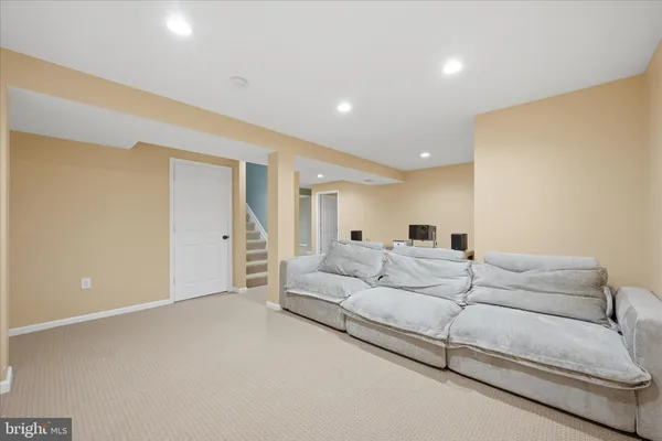 $565,000 | 218 Braddock Street, Charles Town, WV 25414