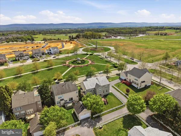 $565,000 | 218 Braddock Street, Charles Town, WV 25414