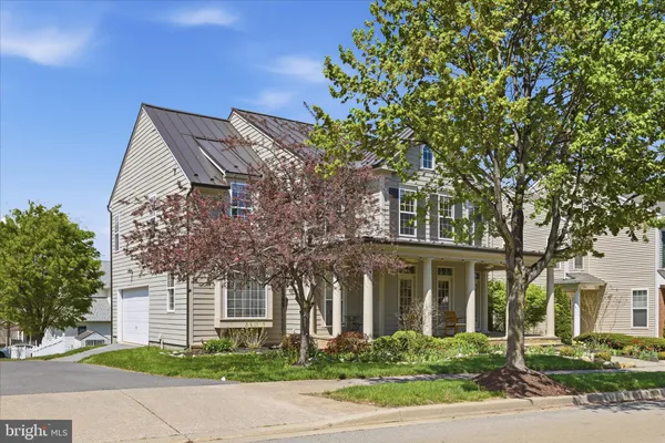 $565,000 | 218 Braddock Street, Charles Town, WV 25414