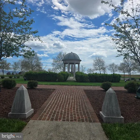 $565,000 | 218 Braddock Street, Charles Town, WV 25414