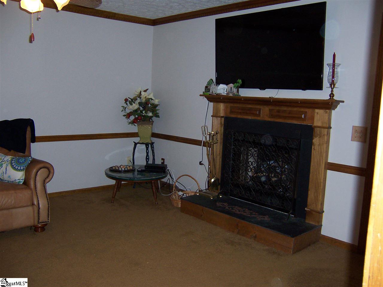 907 East Silverleaf Street Greer, SC 29650 - Photo 10 of 24 Gallery Image 10