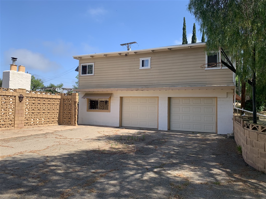 17893 Lawson Valley Road Jamul, CA 91935 - Photo 9 of 24 Gallery Image 9