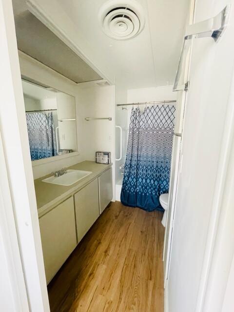 80870 Highway 111 Indio, CA 92201 - Photo 12 of 16 a room with a washing machine and dryer