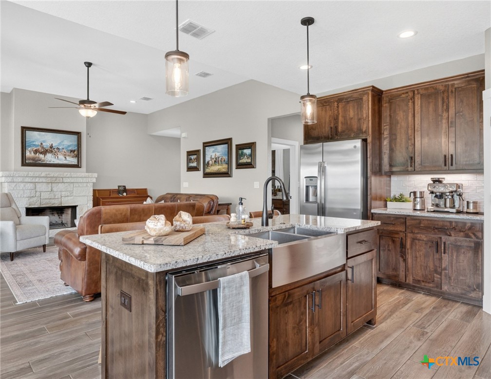 876 Primrose Path Spring Branch, TX 78070 - Photo 10 of 27
