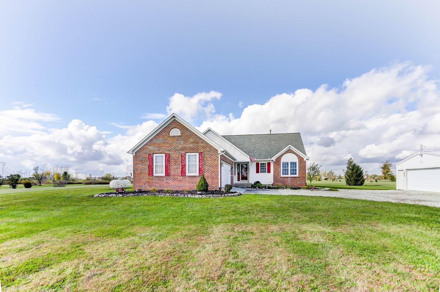 7513 Young Road Orient, OH 43146 - Photo 2 of 40 Gallery Image 2