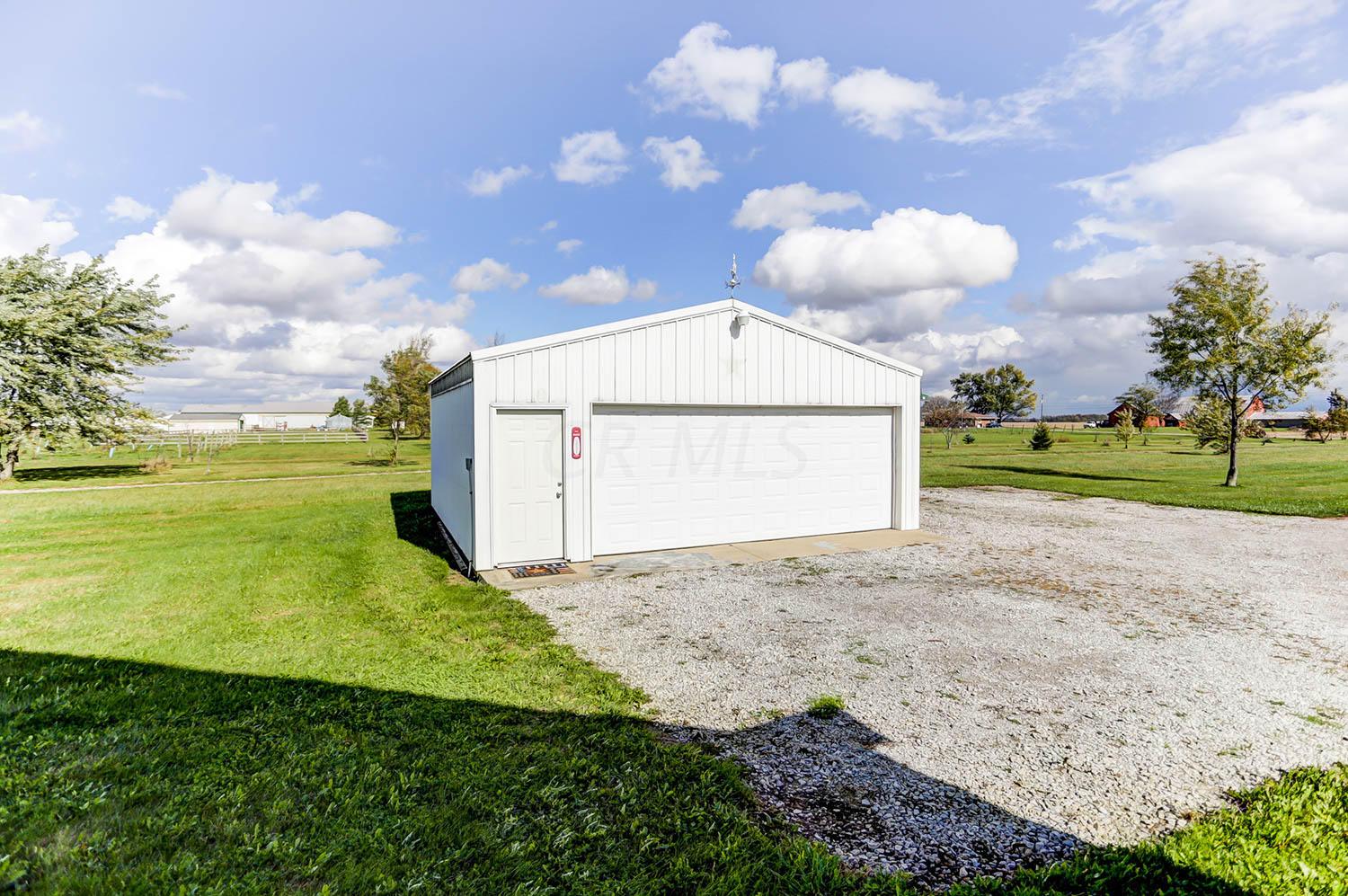7513 Young Road Orient, OH 43146 - Photo 31 of 40 Gallery Image 31