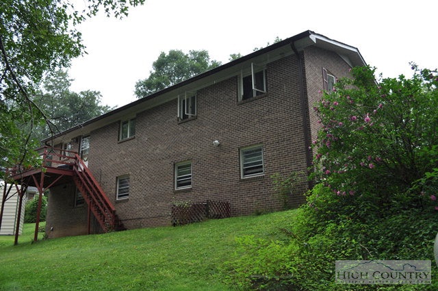 210 Rocky Point Acres Road Deep Gap, NC 28618 - Photo 5 of 20