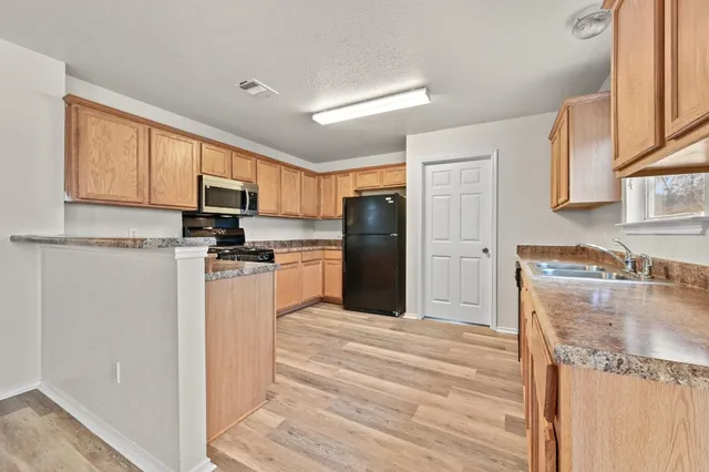 $1,950 | 2607 Theresa Blanchard Lane, Austin, TX 78748