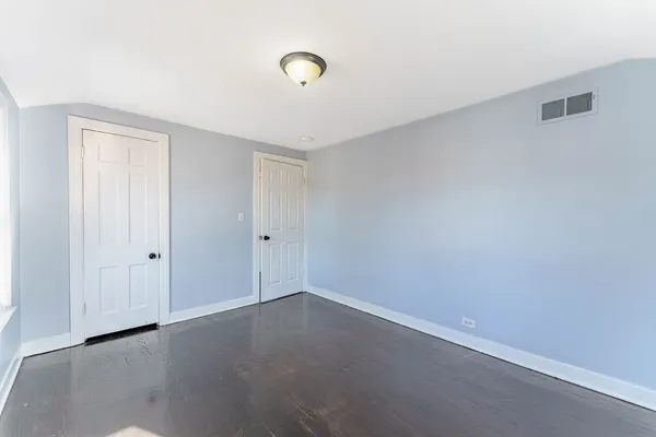 $2,150 | 2116 South 21st Avenue, Broadview, IL 60155