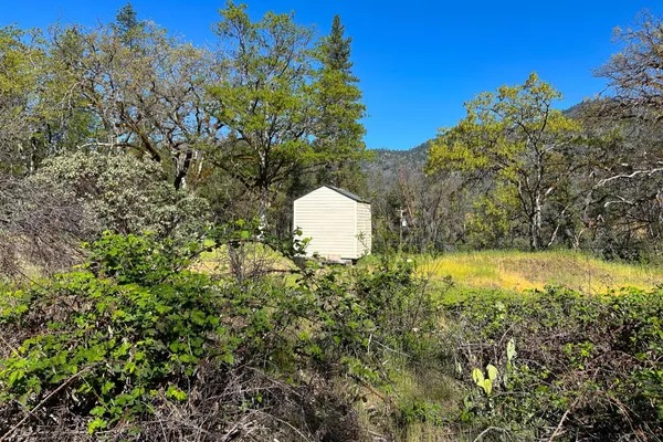 $70,000 | 1271 Lake Road, Junction City, CA 96048