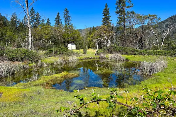 $70,000 | 1271 Lake Road, Junction City, CA 96048