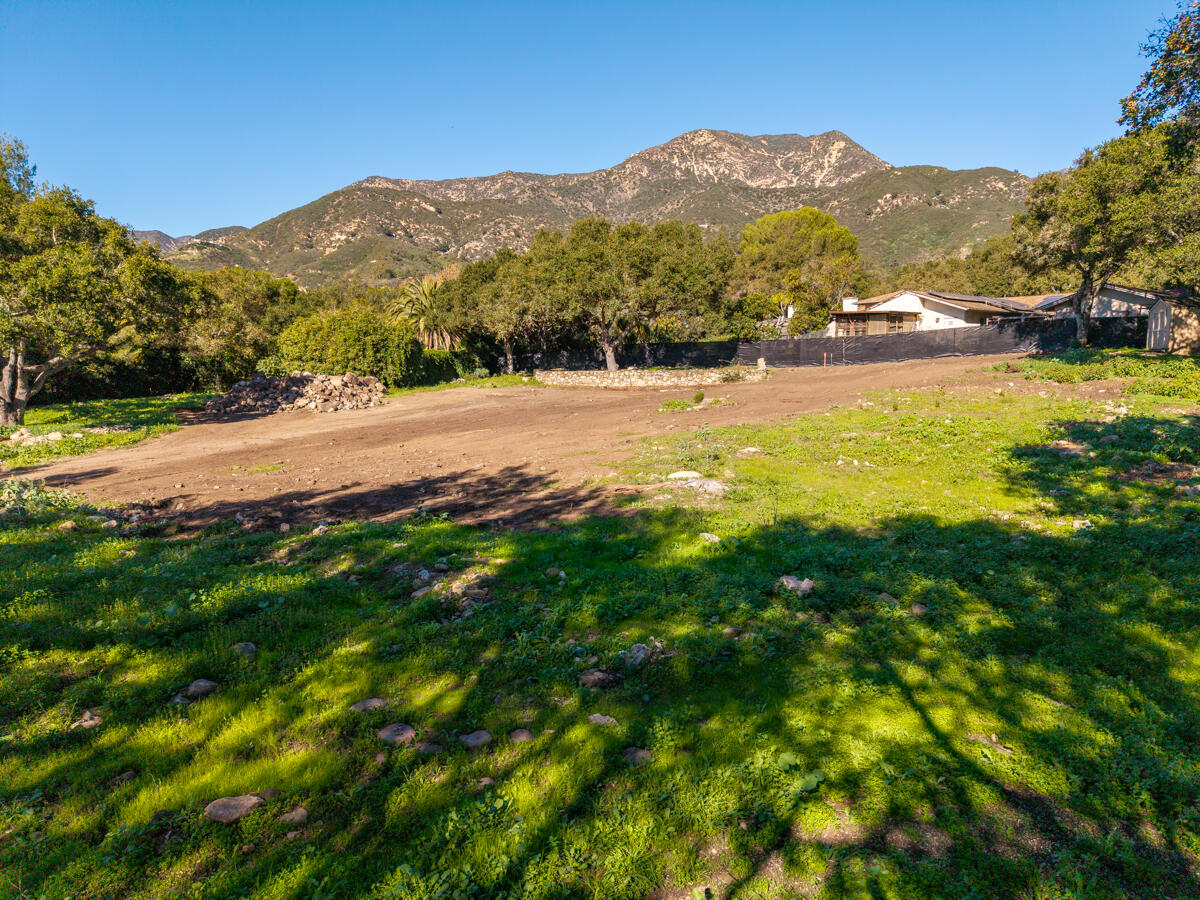 2290 Featherhill Road Montecito, CA 93108 - Photo 3 of 11 A Rare Building Opportunity