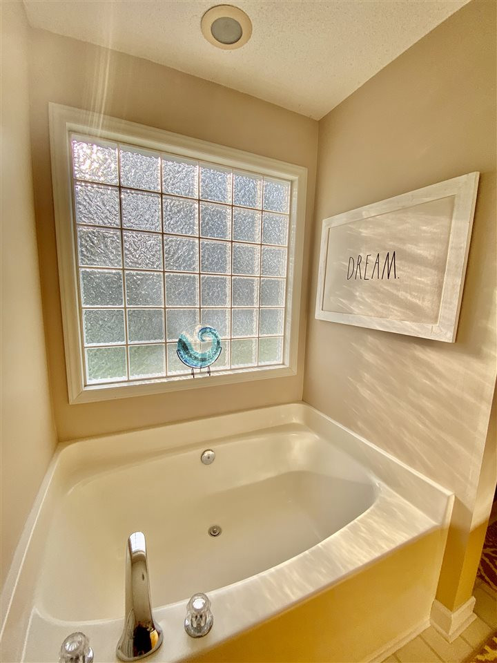 4301 Archibald Way Raleigh, NC 27616 - Photo 8 of 12 Master Bath/Spa