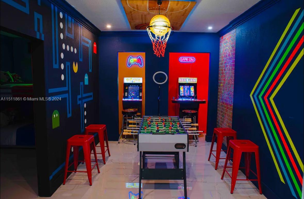 14236 Southwest 164th Terrace Miami, FL 33177 - Photo 28 of 29 a view of dinning table and chairs in a room