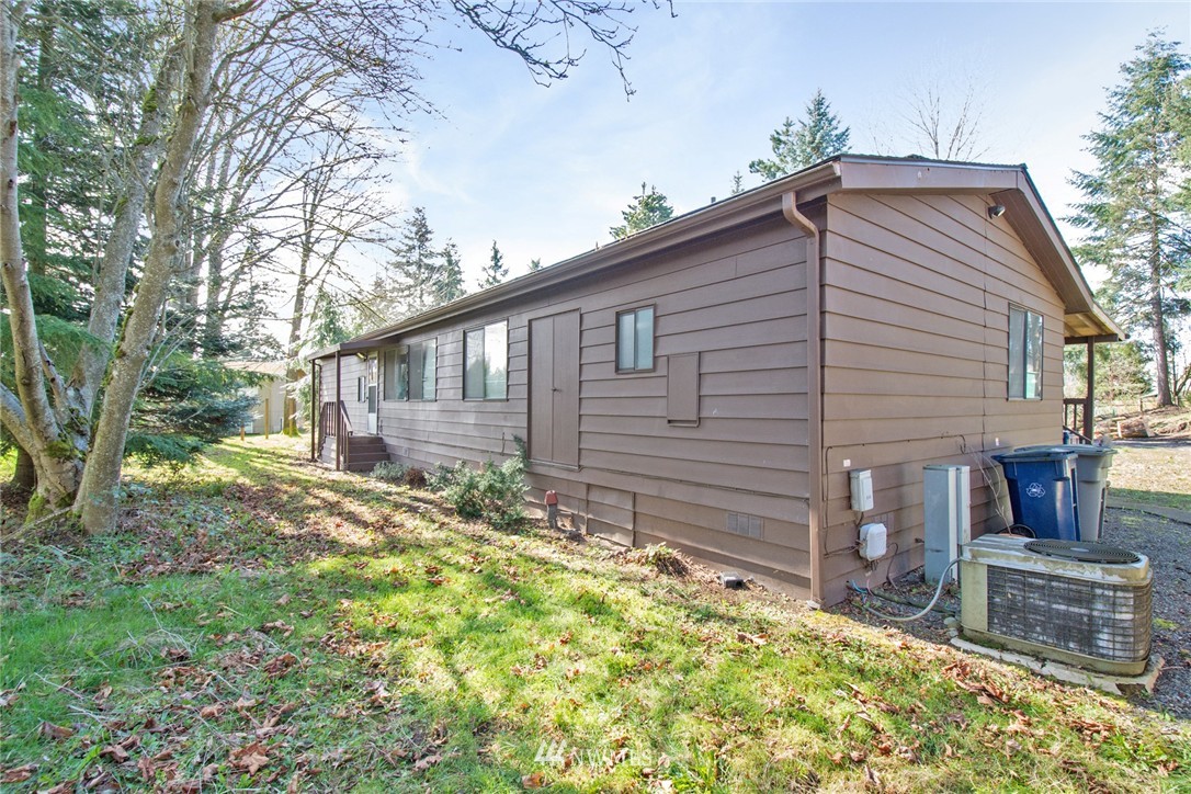 11432 Southeast 162nd Street Renton, WA 98055 - Photo 15 of 17